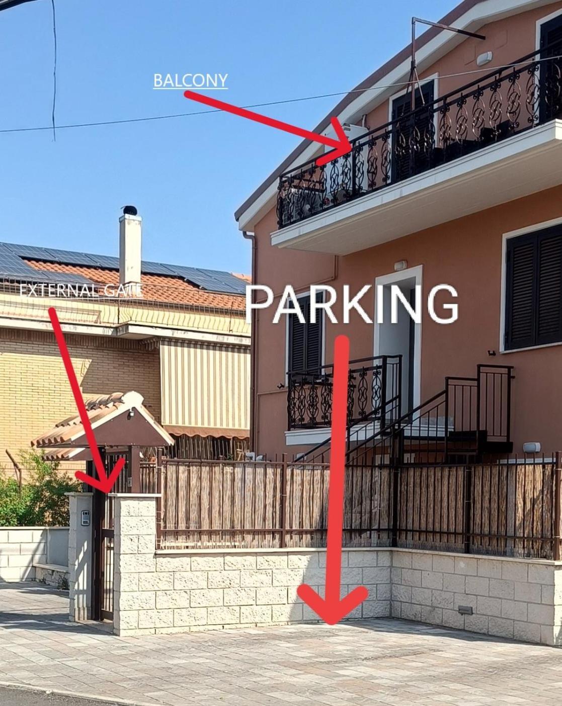 Villa La Mansarda Di Andrew Ciampino Exterior foto